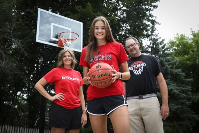Lily Meister poses with her parents, Kurt and Angie.