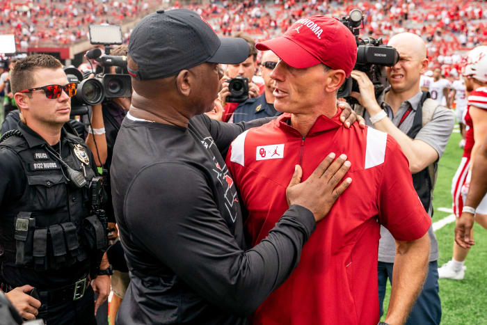 Mickey Joseph and Brent Venables postgame 2022 Nebraska vs Oklahoma football USATSI_19063931