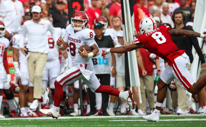 Dillon Gabriel TD run vs Myles Farmer 2022 Nebraska Oklahoma football