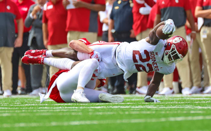 Daniel Parker and Chris Kolarevik 2022 Nebraska vs Oklahoma football USATSI_19063332