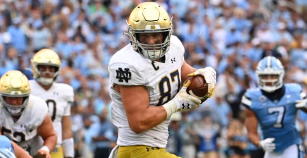 Notre Dame Fighting Irish college football team schedule, rankings