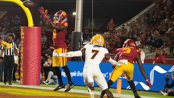 Look: Best photos from USC football's 42-25 victory over Arizona State ...