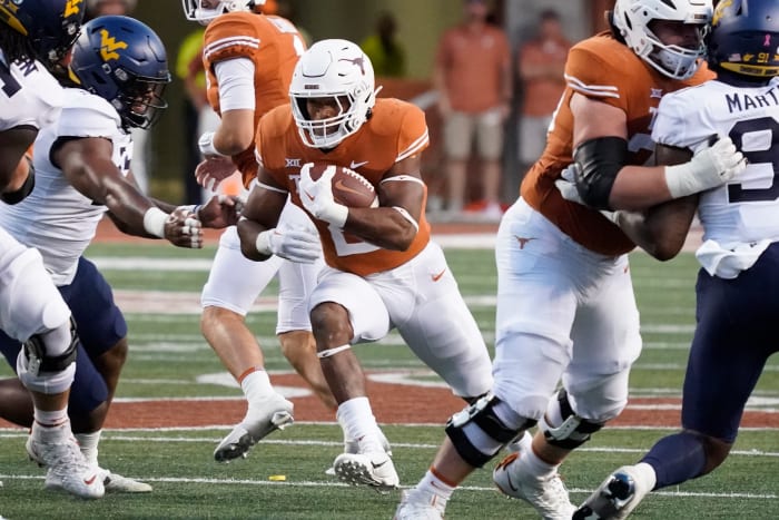 Texas Longhorns RB Roschon Johnson Drawing Day 2 NFL Draft Buzz ...