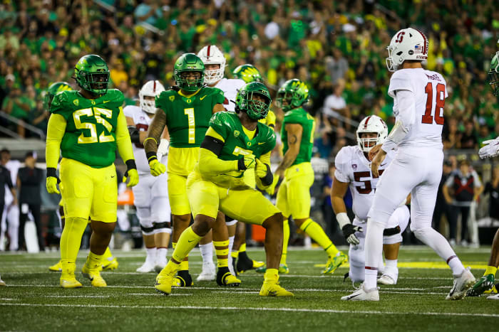 Oregon Ducks Defensive Lineman Brandon Dorlus Announces Return For 2023 ...