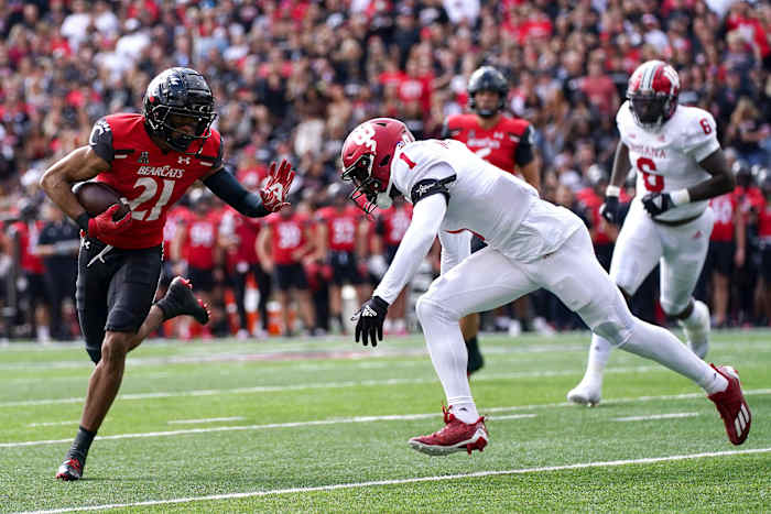 UC Wide Receiver Tyler Scott Earning Big Praise In Draft Evaluations ...