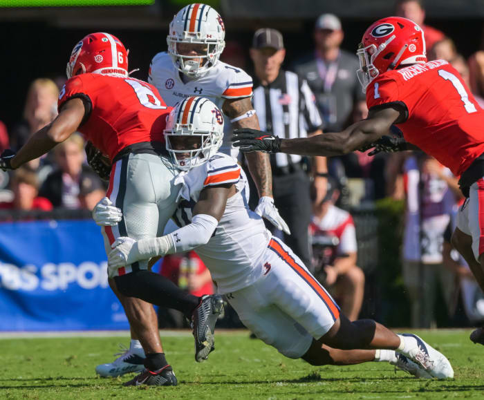 GALLERY: Photos From Auburn's 42-10 Loss To Georgia - Sports ...