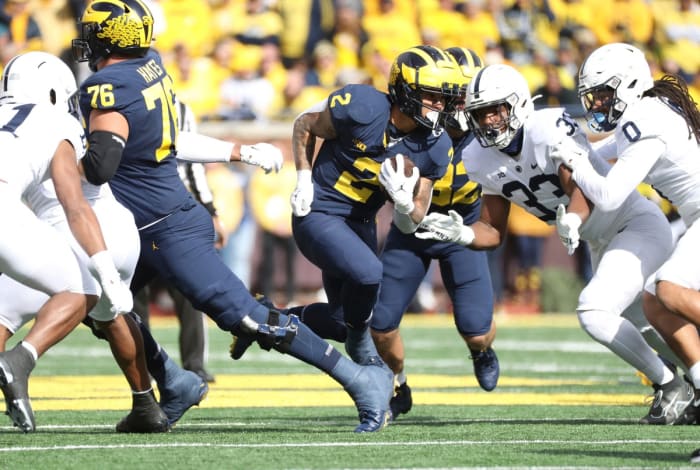 Michigan running back Blake Corum