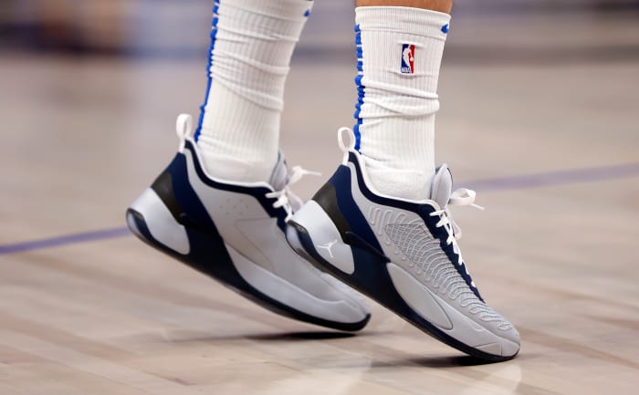 Top Five Shoes Worn in the NBA on October 22 - Sports Illustrated ...
