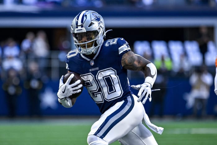 Cowboys running back Tony Pollard in Week 8