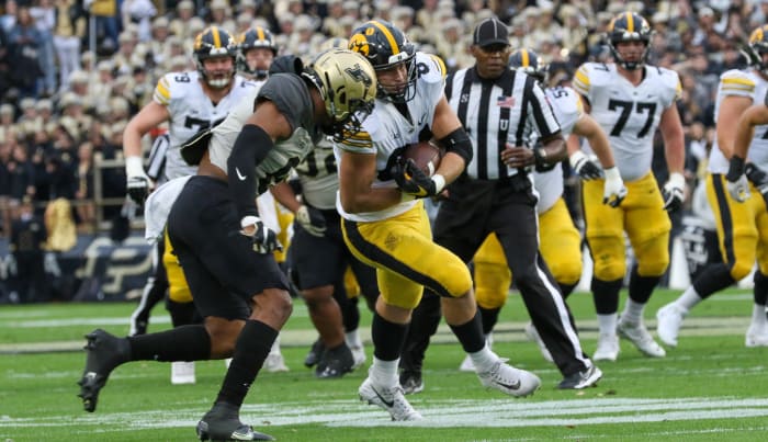 Sam LaPorta Headed to Lions - Sports Illustrated Iowa Hawkeyes News ...