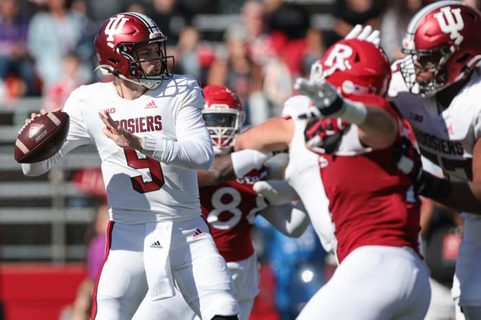 Indiana Football: Tom Allen, Walt Bell Update Quarterback Situation in ...