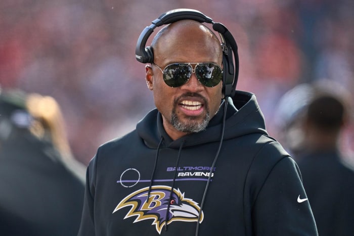 Baltimore Ravens Promote Secondary Coach And Passing Game Coordinator Chris Hewitt To Assistant