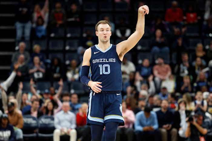 Luke Kennard Tailing Fellow Duke Basketball Alum For NBA 3-Point Title ...