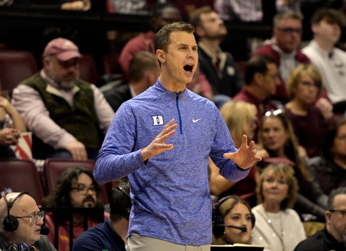 Duke Basketball Jon Scheyer Notices Big Step In Win At Fsu Sports Illustrated Duke Blue 7153