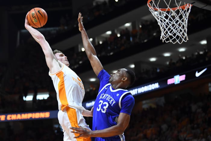 Dalton Knecht Wins SEC Player Of The Year For Tennessee Basketball ...