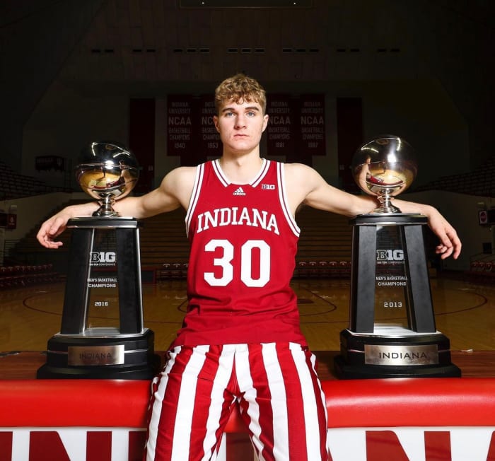 Indiana Signee Liam McNeeley Named 2024 McDonald's AllAmerican