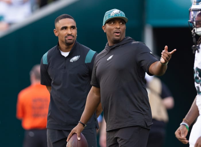 Philadelphia Eagles' Foes 'Finding New Ways' To Halt Offensive ...