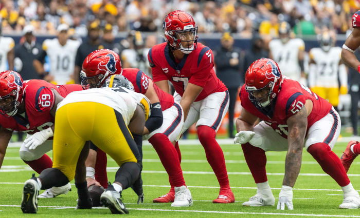 Houston Texans Defense Dominates Pittsburgh Steelers In First Half ...