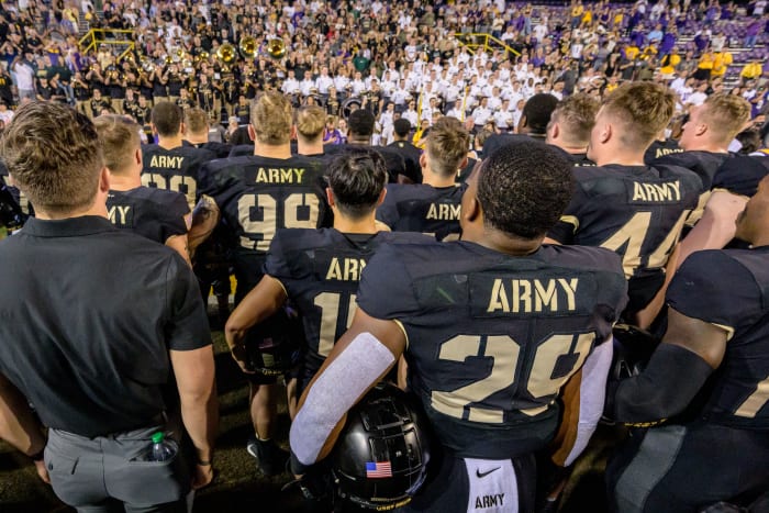 Army Football Reveals New Uniforms For Army-Navy Game - Sports ...