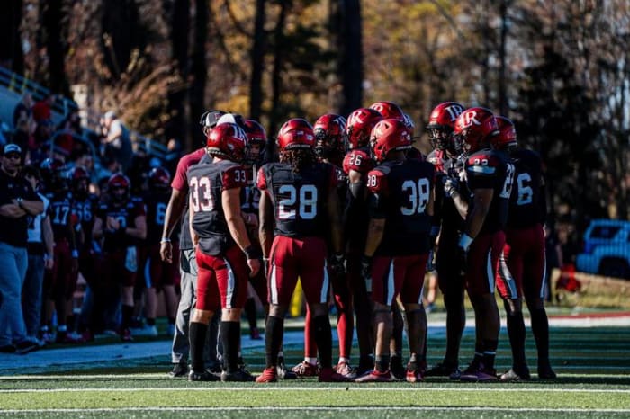 Benedict Tigers, Lenoir-Rhyne Bears Preview NCAA Division II Playoff ...