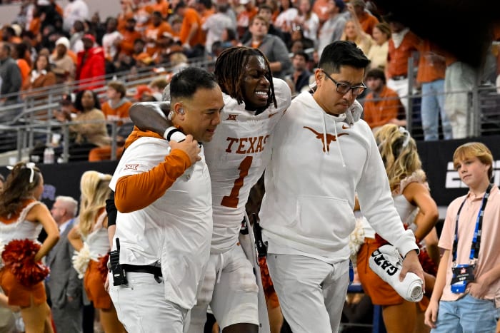 Texas Longhorns WR Xavier Worthy Still Not '100 Percent' Healed From ...