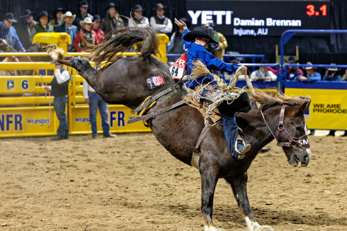 Damian Brennan Clinches First Career National Finals Rodeo Saddle Bronc ...