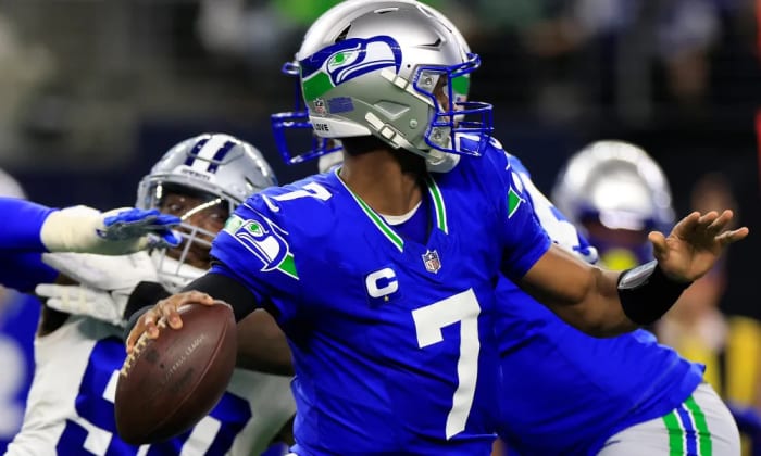 'I Want To Play!' Injured Seattle Seahawks QB Geno Smith Pushing For ...