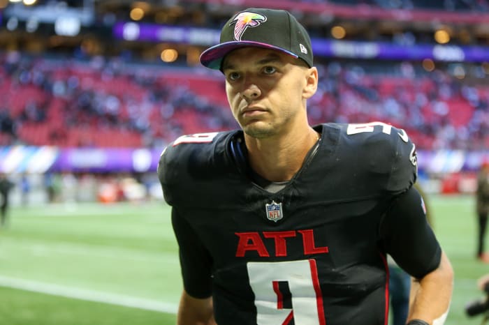 Atlanta Falcons Bench Desmond Ridder, Ending Biggest Failure Of Arthur ...