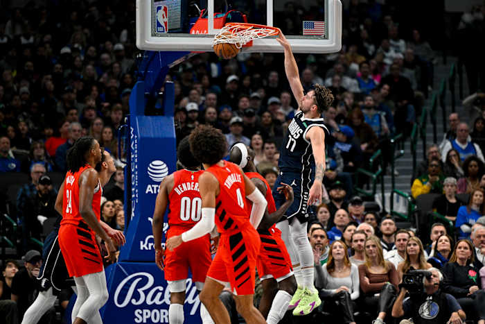 WATCH: Dallas Mavs’ Luka Doncic Throws Down Monster One-Handed Tomahawk ...