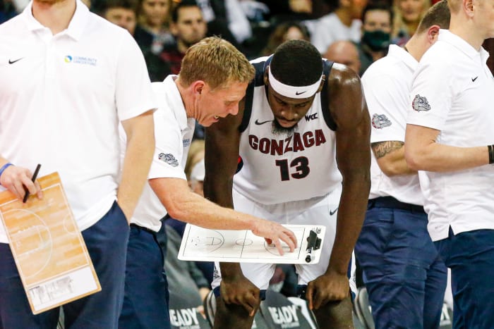 Gonzaga Coach Mark Few One Win Away From 700 Career Victories: 'We've ...