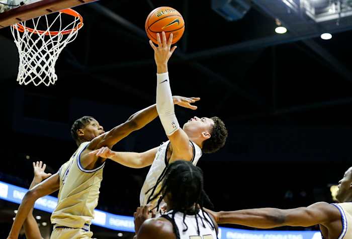 Duke Basketball Signee Wins Tournament MVP, Set To Battle Boozer Twins ...