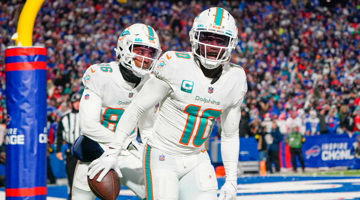 Packers-Dolphins Christmas Week 16 Odds, Lines, Spread And Betting ...