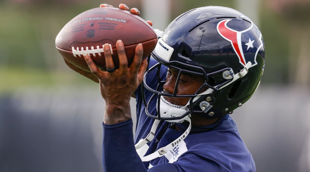 Texans’ Brandin Cooks to Miss Game Thursday After Going Untraded, per Report