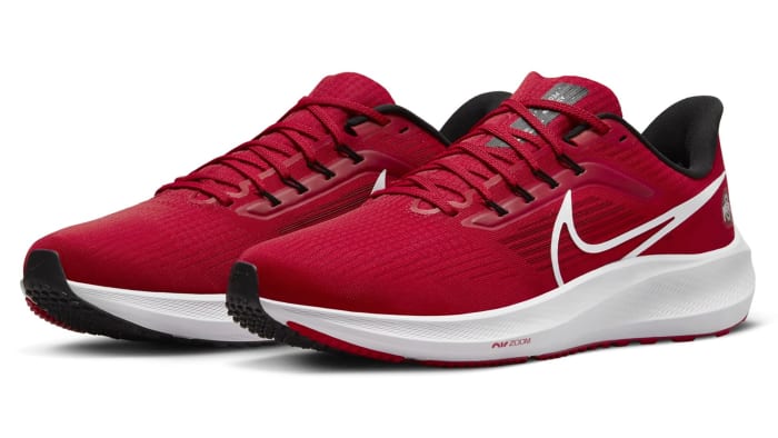 First Look At Ohio State’s Nike Air Zoom Pegasus 39 Shoes - Sports ...