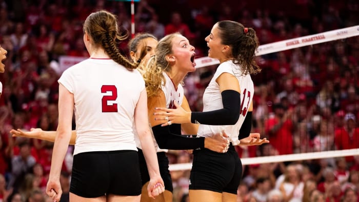 No. 2 Nebraska Volleyball Sweeps No. 12 Minnesota - All Huskers