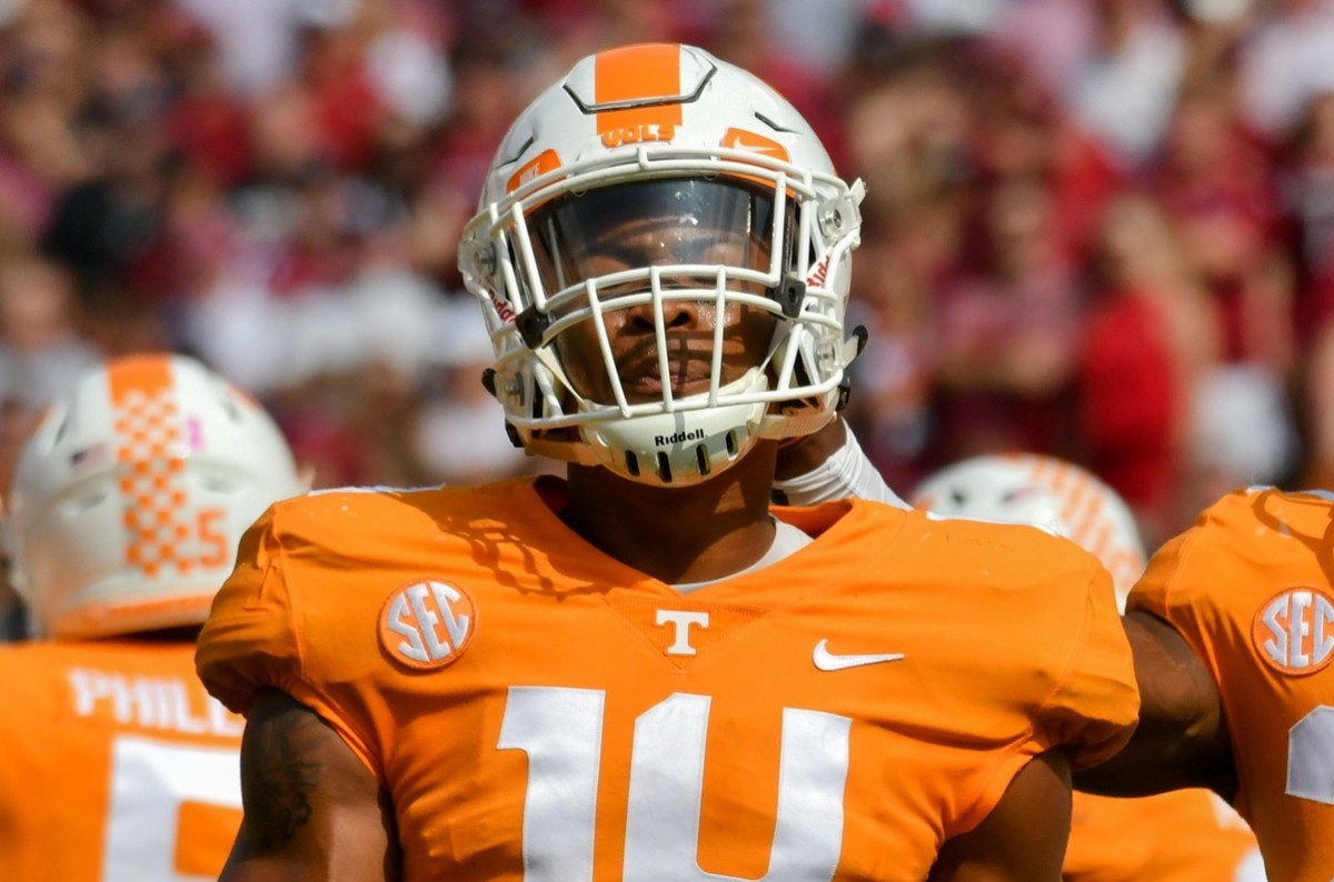 Tennessee Titans add former University of Tennessee linebacker Quart'e ...