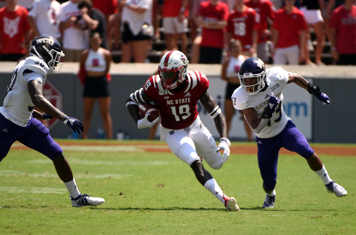 Cecil Powell running after a catch against WCU (Rob Kinnan/USAToday sports)