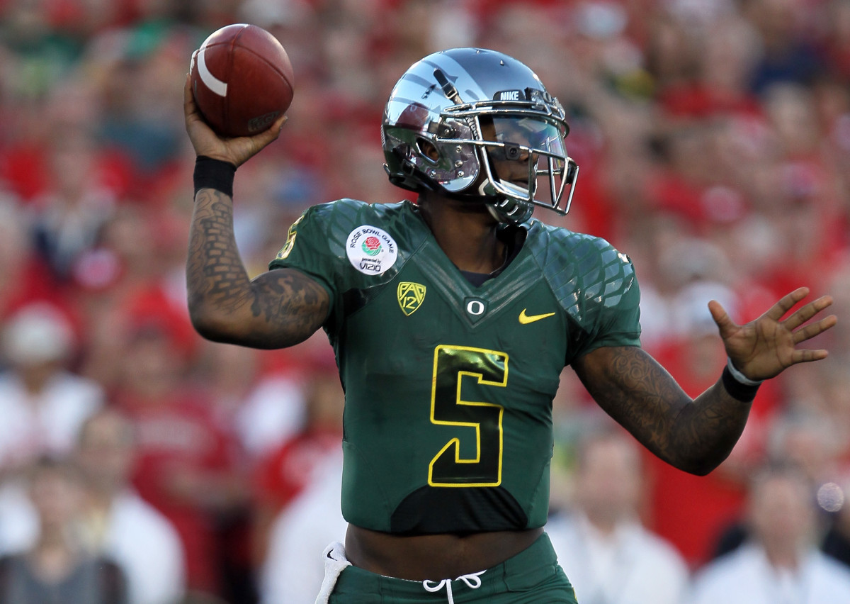 Oregon rose bowl uniforms hot sale 2019