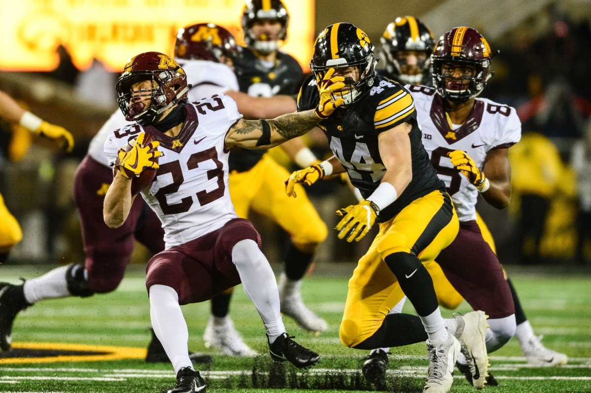 Meet The Opponent: 3 Things To Know About The Minnesota Golden Gophers 