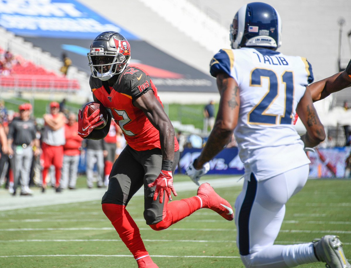 Bucs WR Chris Godwin Fights Through Injury, Has Career Day In Win Vs ...