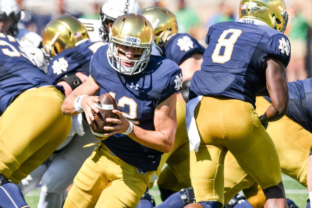 Where Notre Dame ranks in Pro Football Focus preseason top 25