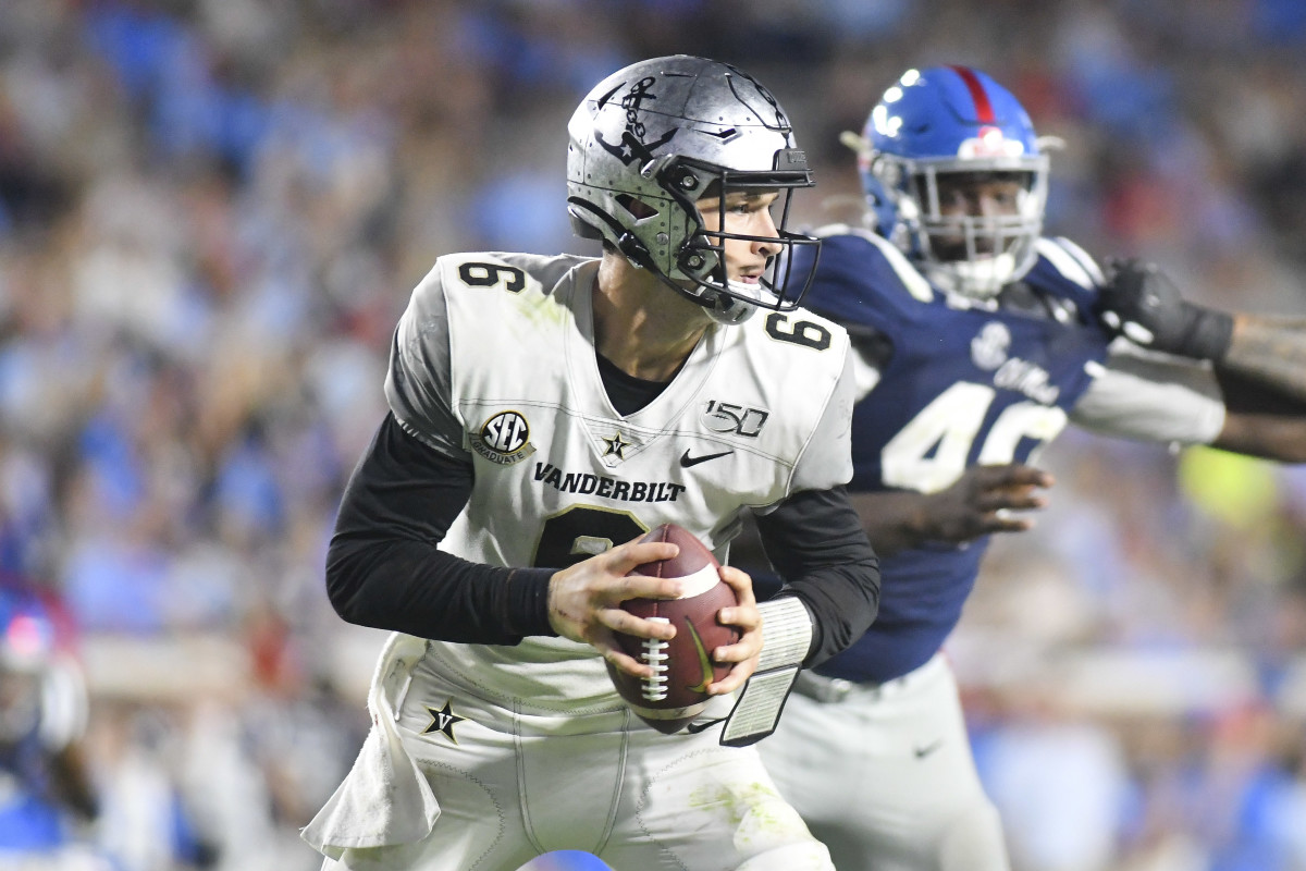 Video: Vanderbilt Quarterback Riley Neal Welcomes Competition Within ...