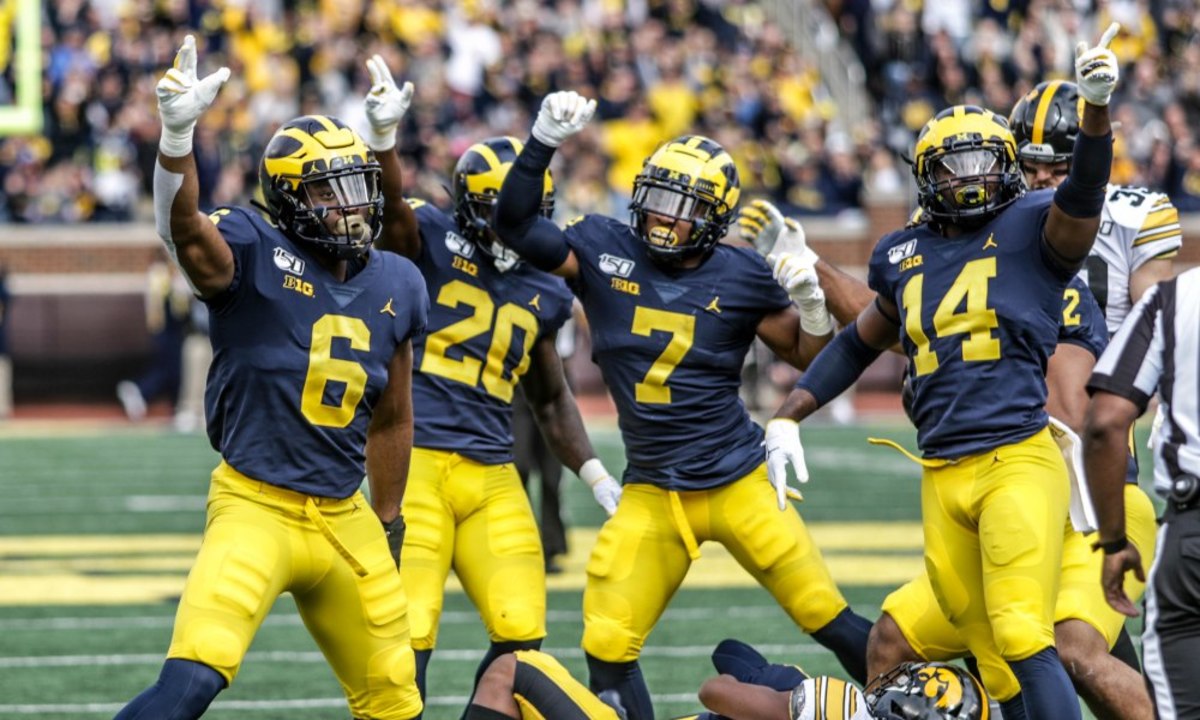 Video: Don Brown Explains Defense's Mentality When Put In Tough ...