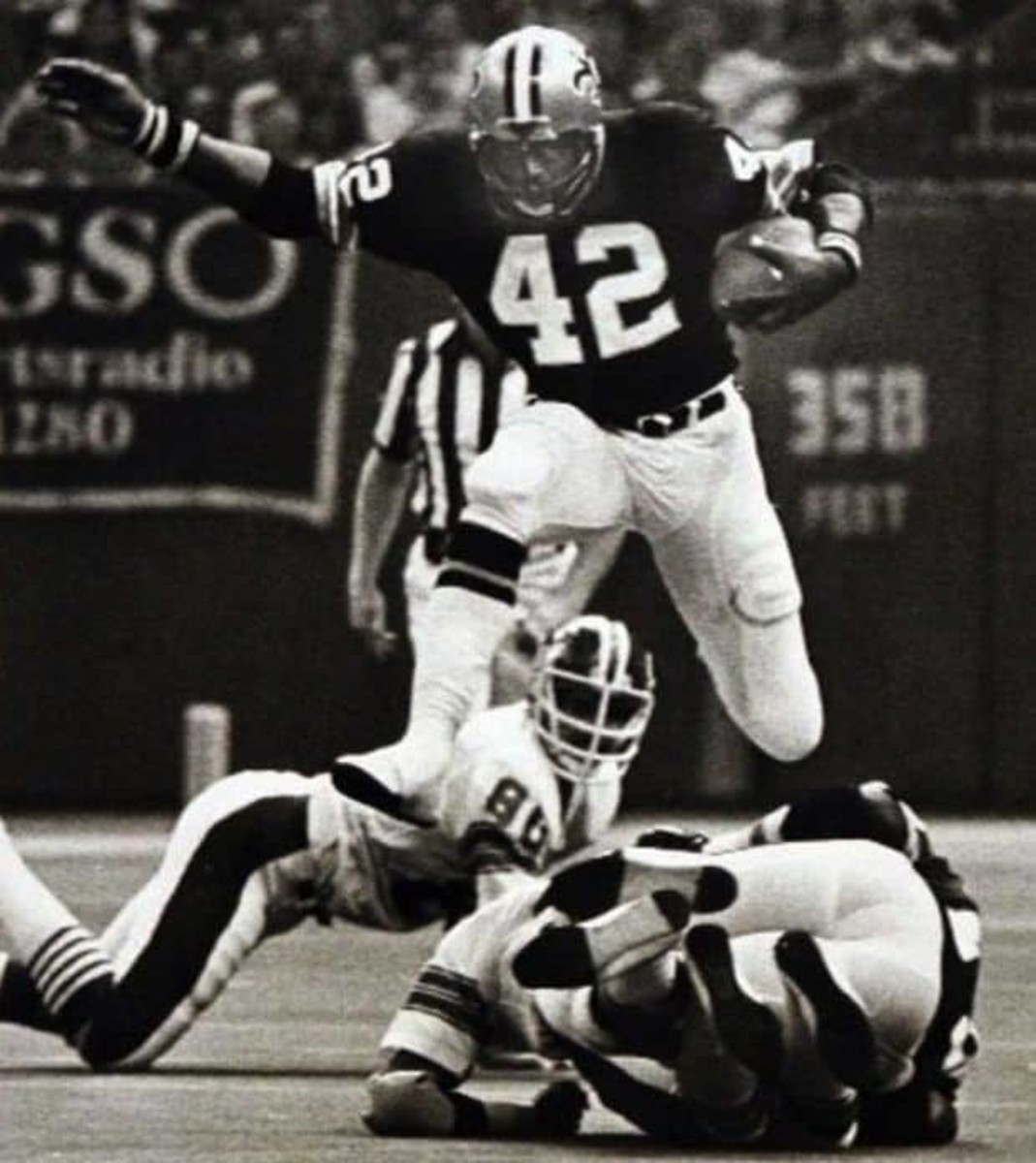 Saints' 1st Ever Win at the Legendary L.A. Memorial Coliseum Sure