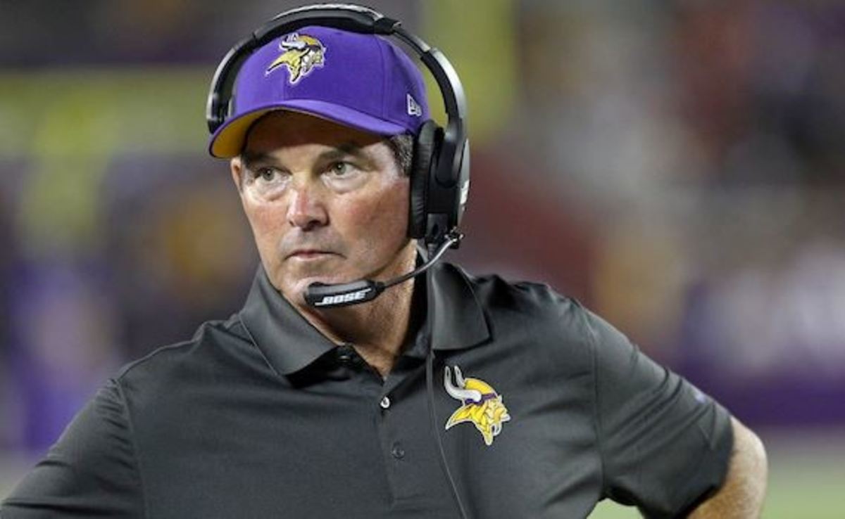 FRIEND OR FOE? Top Coaches (and Friends) Face-Off During Saints-Vikings ...