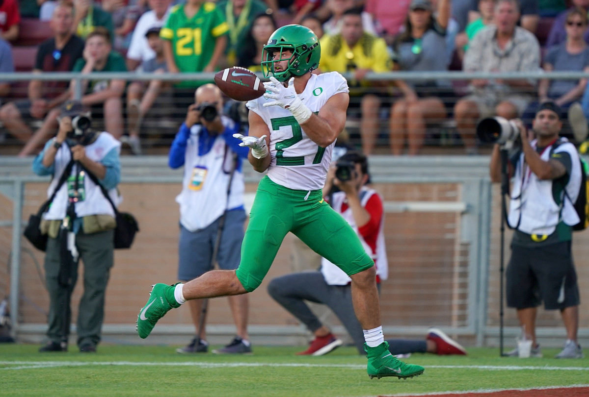 Oregon Te Jacob Breeland Ruled Out With Leg Injury - Sports Illustrated 