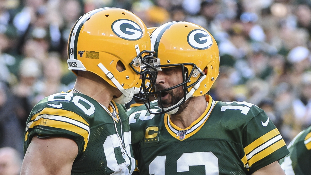 Green Bay Packers QB Aaron Rodgers Delivers Perfect Reminder Of His ...