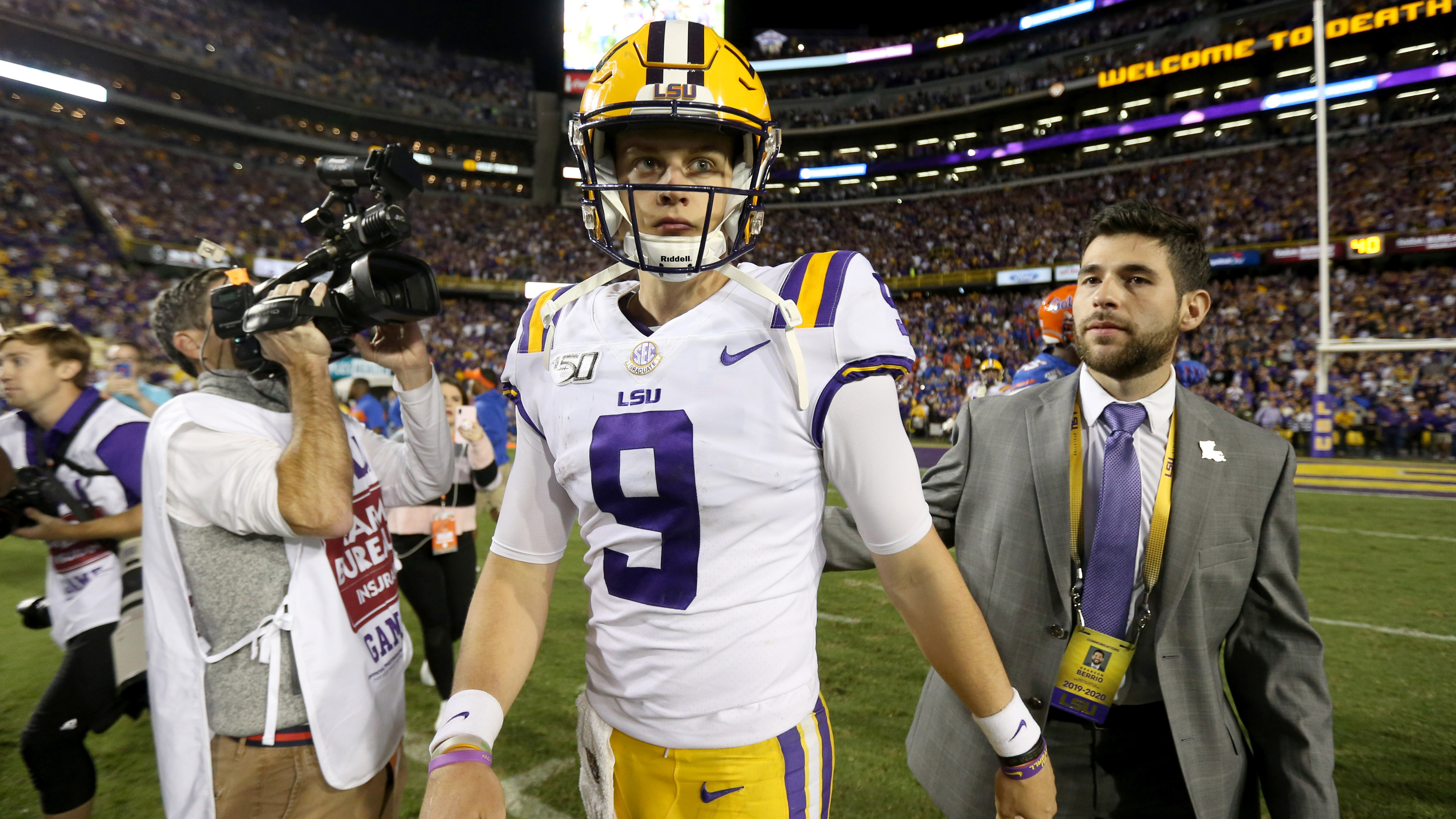 LSU QB Joe Burrow's Heisman odds grow as two contenders from his