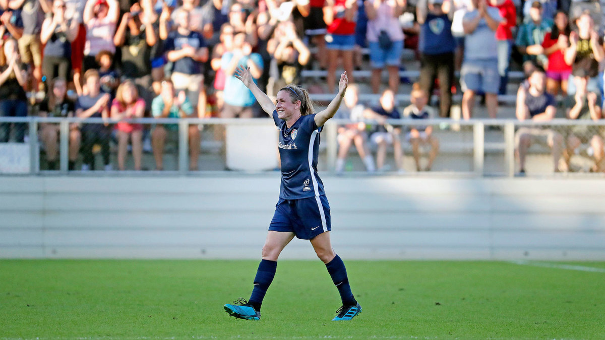 Heather O'Reilly retires as an NWSL champion