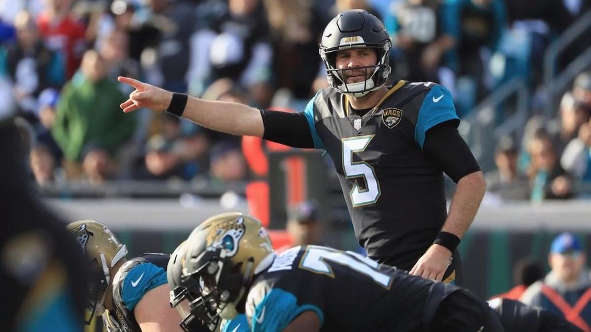 Jaguars release QB Blake Bortles after signing Nick Foles in free ...